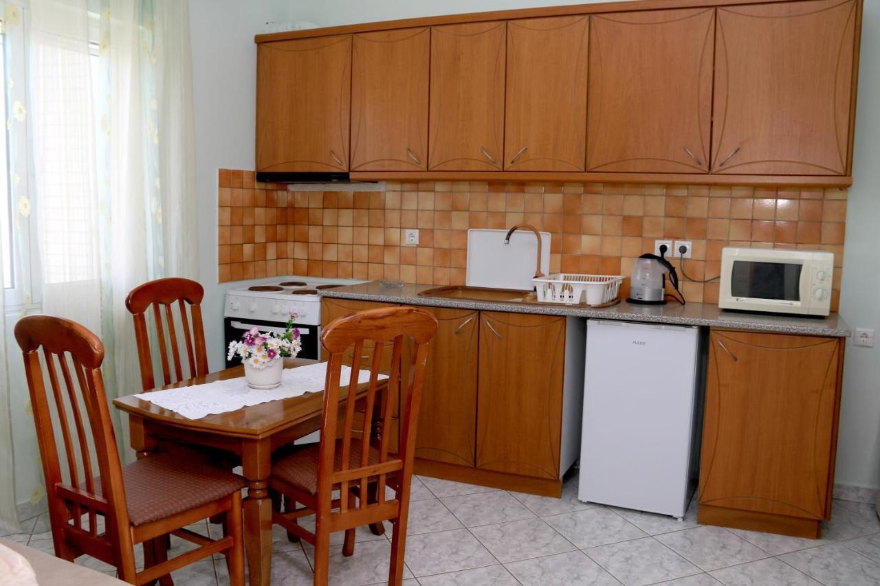Isabela Apartments ساراندا المظهر الخارجي الصورة