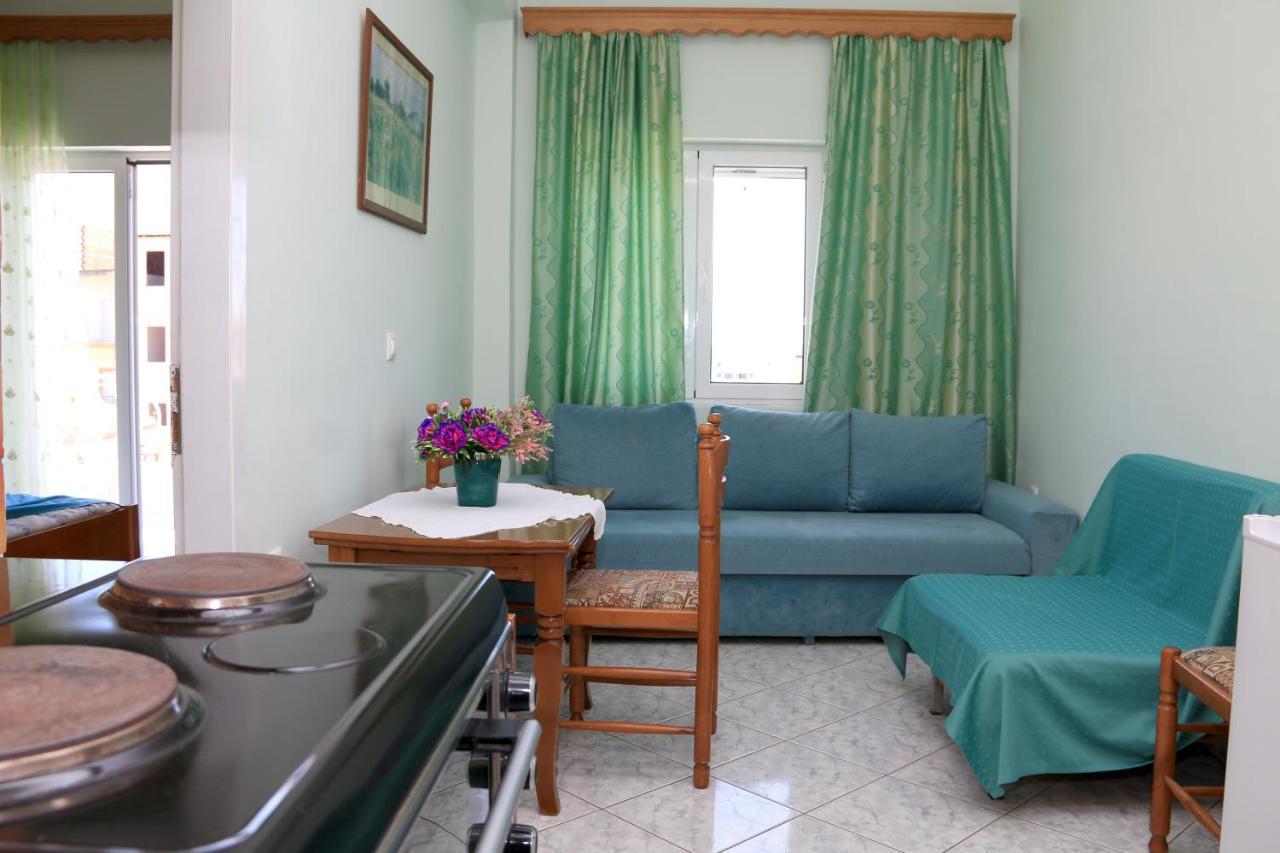 Isabela Apartments ساراندا المظهر الخارجي الصورة