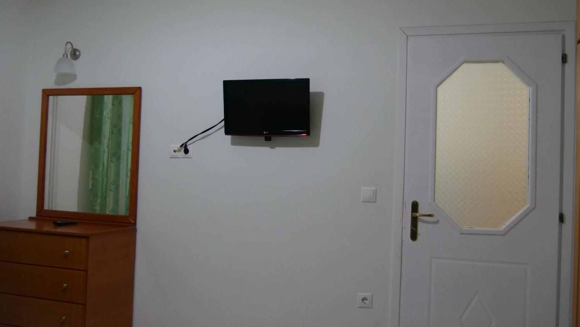 Isabela Apartments ساراندا المظهر الخارجي الصورة