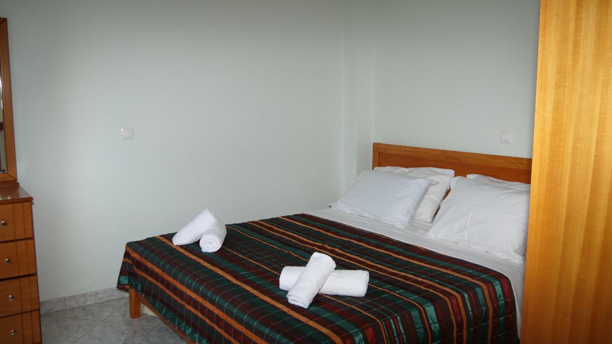 Isabela Apartments ساراندا المظهر الخارجي الصورة