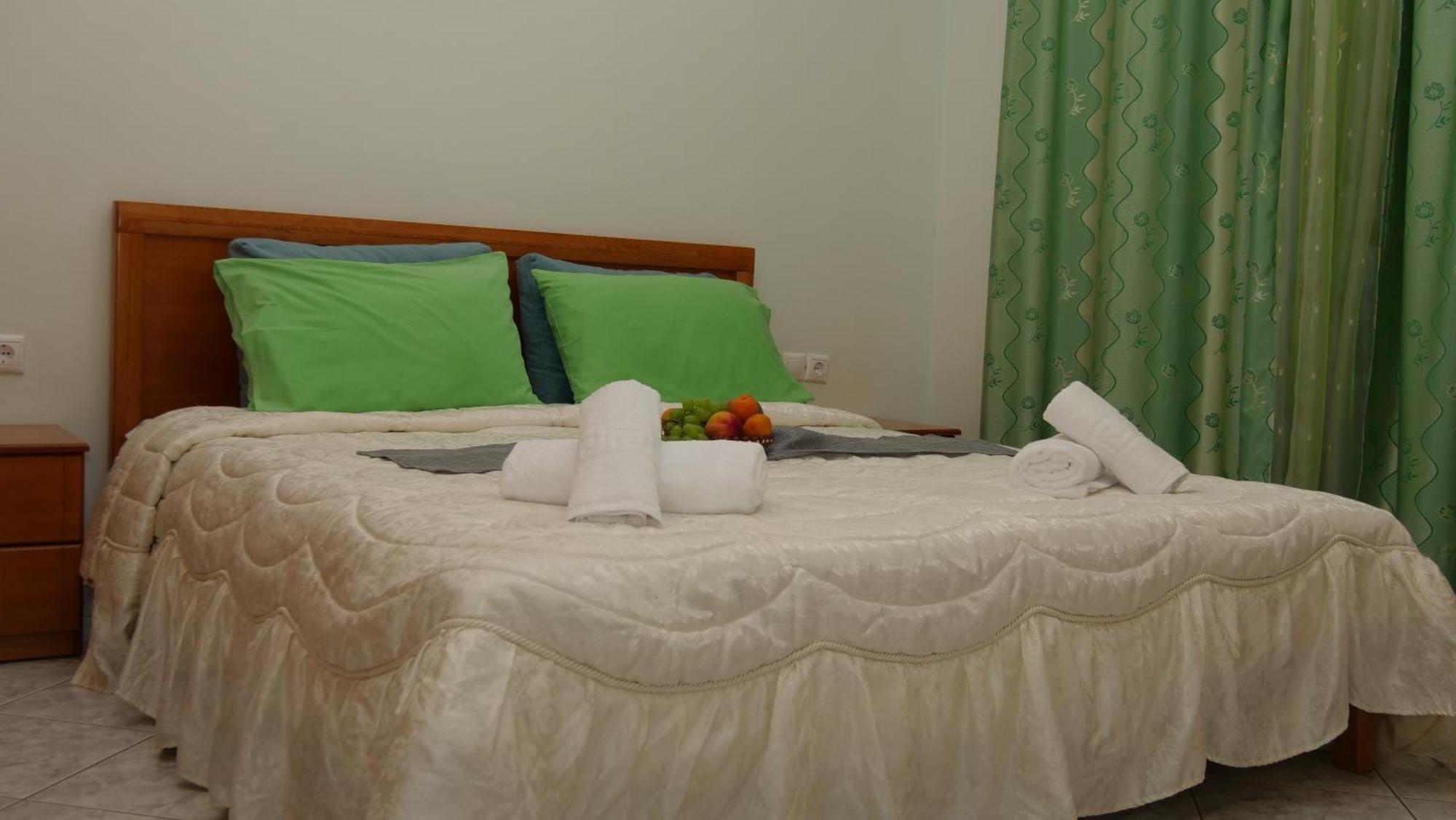 Isabela Apartments ساراندا المظهر الخارجي الصورة